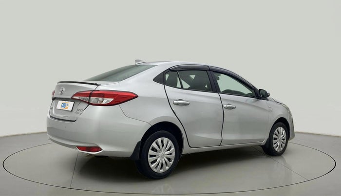 2018 Toyota YARIS G MT, Petrol, Manual, 1,17,172 km, Right Back Diagonal