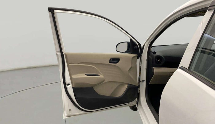 2022 Hyundai NEW SANTRO ERA EXECUTIVE, Petrol, Manual, 61,362 km, LHS Front Door