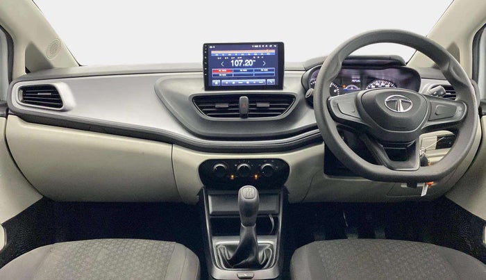 2023 Tata ALTROZ XE PETROL, Petrol, Manual, 12,235 km, Dashboard