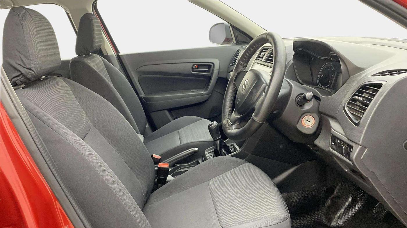 2017 Maruti Vitara Brezza VDI (O), Diesel, Manual, 75,239 km, Right Side Front Door Cabin