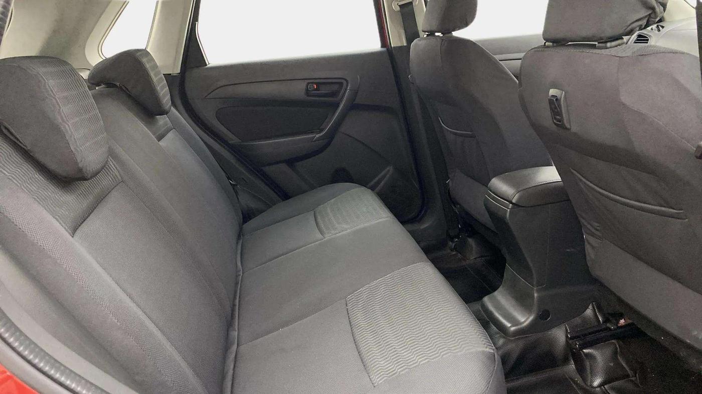 2017 Maruti Vitara Brezza VDI (O), Diesel, Manual, 75,239 km, Right Side Rear Door Cabin