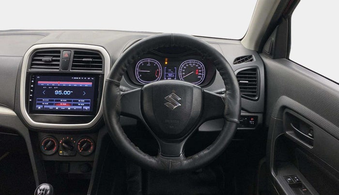 2017 Maruti Vitara Brezza VDI (O), Diesel, Manual, 75,198 km, Steering Wheel Close Up