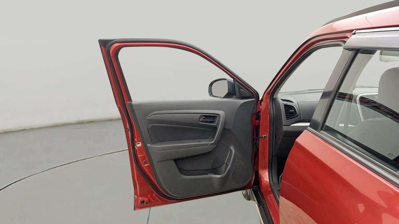 2017 Maruti Vitara Brezza VDI (O), Diesel, Manual, 75,239 km, LHS Front Door
