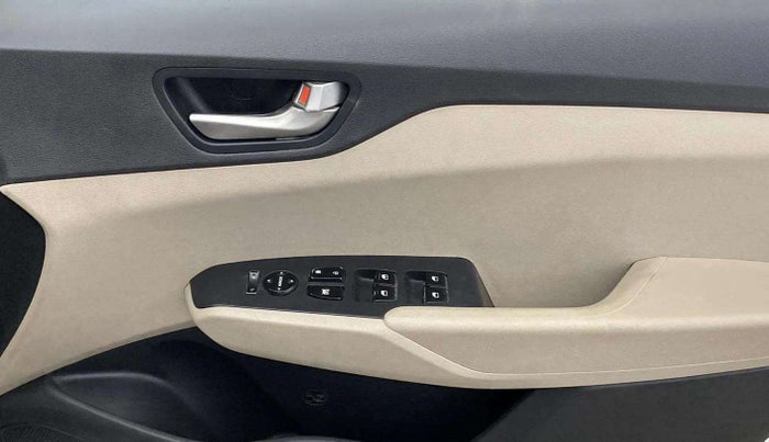 2018 Hyundai Verna 1.4 E PETROL, Petrol, Manual, 63,685 km, Driver Side Door Panels Control