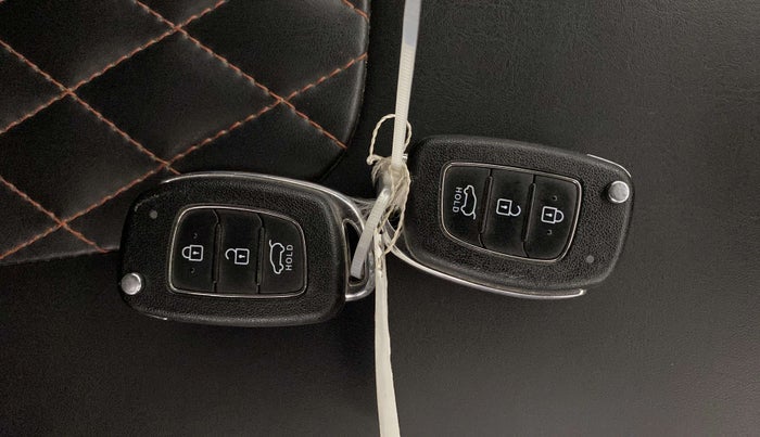 2023 Hyundai Creta E 1.5 DIESEL, Diesel, Manual, 50,025 km, Key Close Up