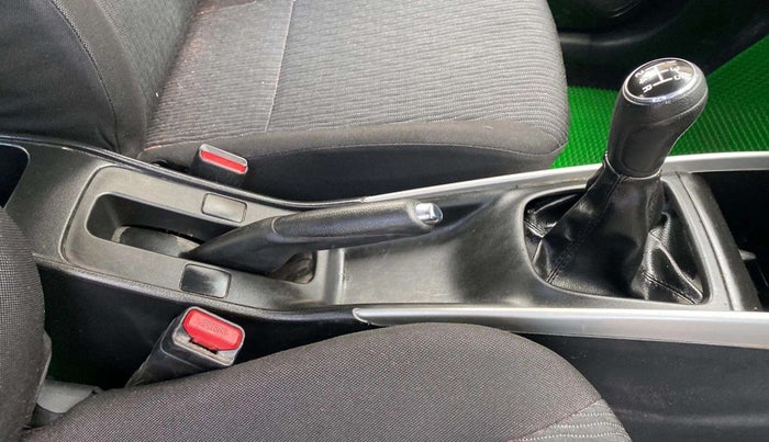 2018 Maruti Baleno DELTA PETROL 1.2, Petrol, Manual, 22,126 km, Gear Lever