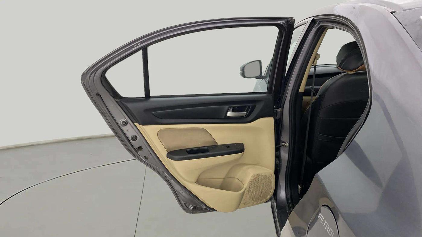 2020 Honda Amaze 1.2L I-VTEC V CVT, CNG, Automatic, 79,046 km, LHS Rear Door