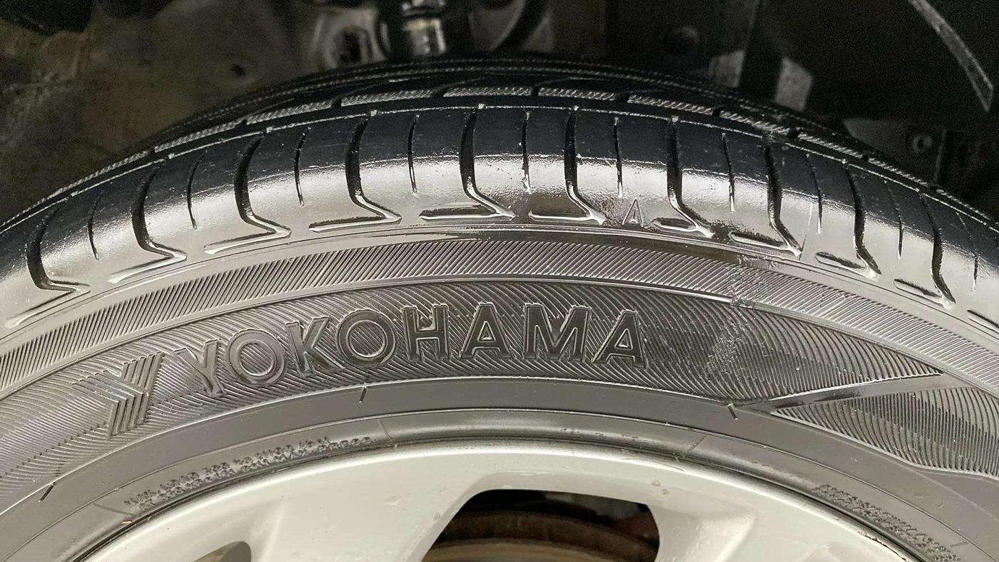 2020 Honda Amaze 1.2L I-VTEC V CVT, CNG, Automatic, 79,046 km, Right Front Tyre Tread