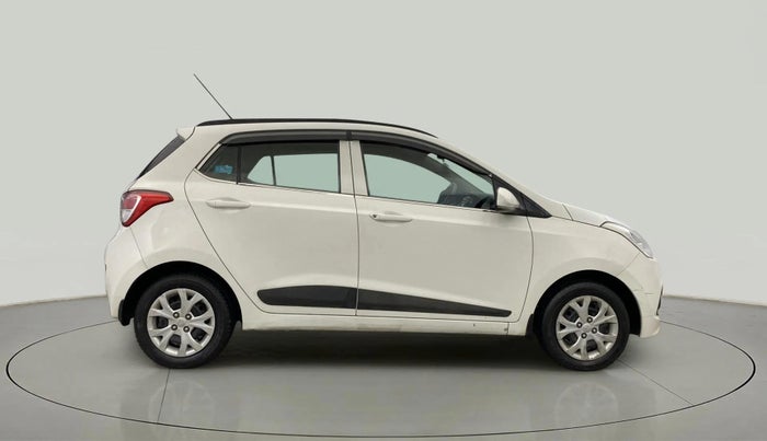 2015 Hyundai Grand i10 SPORTZ 1.2 KAPPA VTVT, Petrol, Manual, 44,775 km, Right Side View
