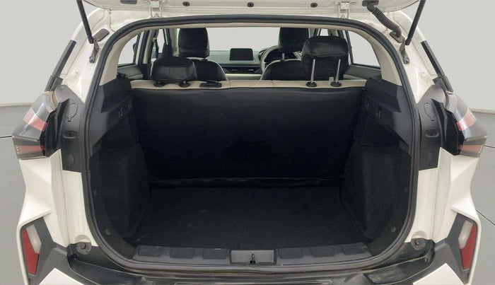 2023 Tata NEXON PURE 1.2 PETROL, Petrol, Manual, 31,914 km, Boot Open Zoomed View