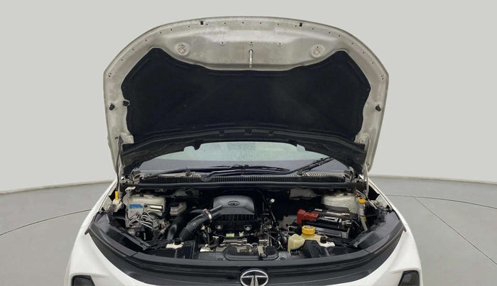2023 Tata NEXON PURE 1.2 PETROL, Petrol, Manual, 31,914 km, Open Bonet