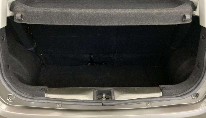 2019 Maruti New Wagon-R VXI 1.2, Petrol, Manual, 35,337 km, Boot Inside
