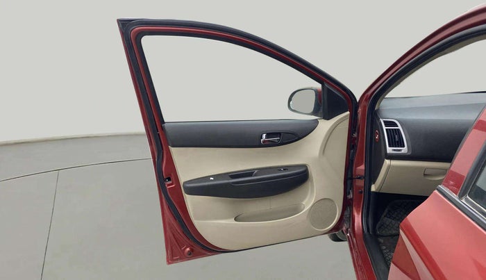 2012 Hyundai i20 ASTA 1.2, Petrol, Manual, 68,120 km, LHS Front Door