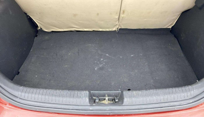 2012 Hyundai i20 ASTA 1.2, Petrol, Manual, 68,120 km, Driver Side Door Panels Control