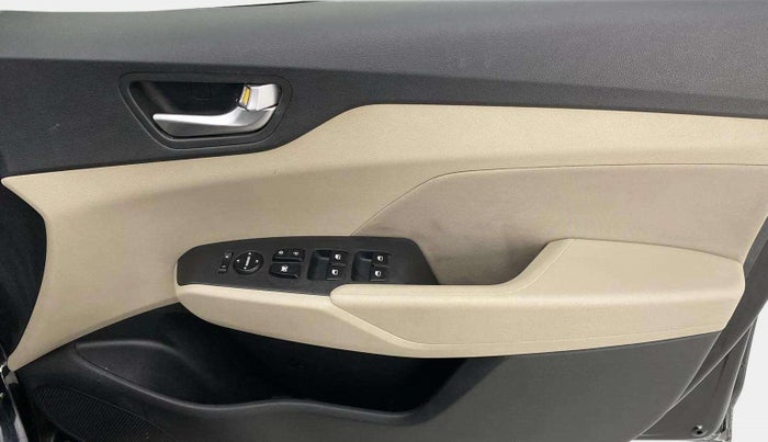 2022 Hyundai Verna S PLUS 1.5 VTVT, Petrol, Manual, 24,703 km, Driver Side Door Panels Control