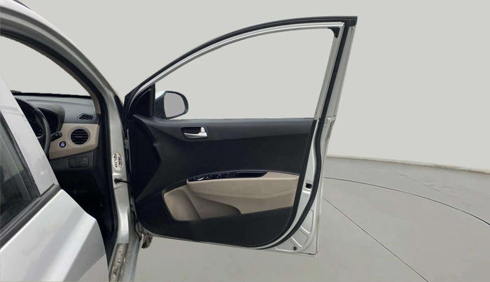 2015 Hyundai Grand i10 ASTA (O) 1.2 KAPPA VTVT, Petrol, Manual, 73,887 km, RHS Front Door