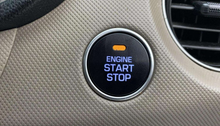 2015 Hyundai Grand i10 ASTA (O) 1.2 KAPPA VTVT, Petrol, Manual, 73,887 km, Keyless Start/ Stop Button