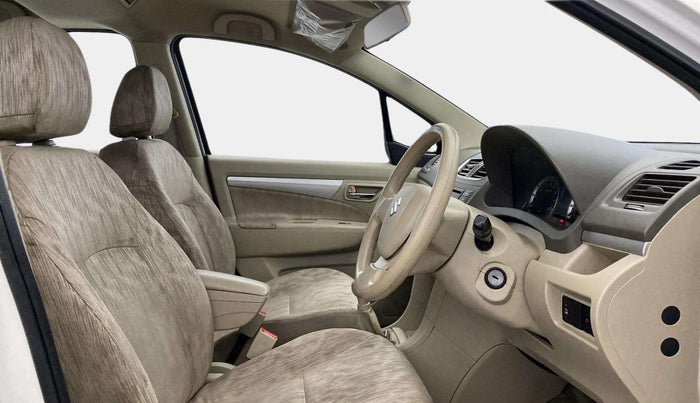 2015 Maruti Ertiga VXI, Petrol, Manual, 78,196 km, Right Side Front Door Cabin
