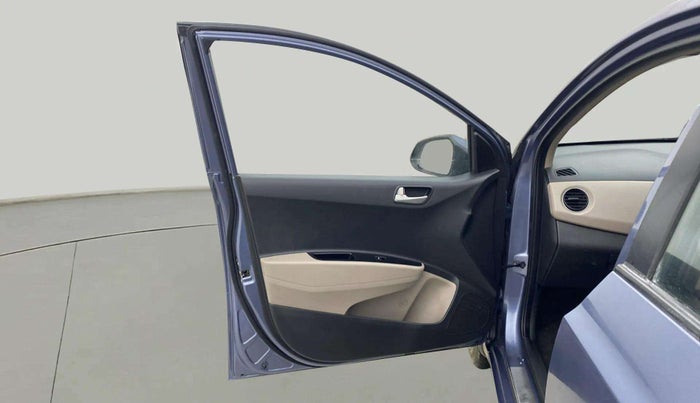 2015 Hyundai Xcent S 1.2, Petrol, Manual, 76,402 km, LHS Front Door