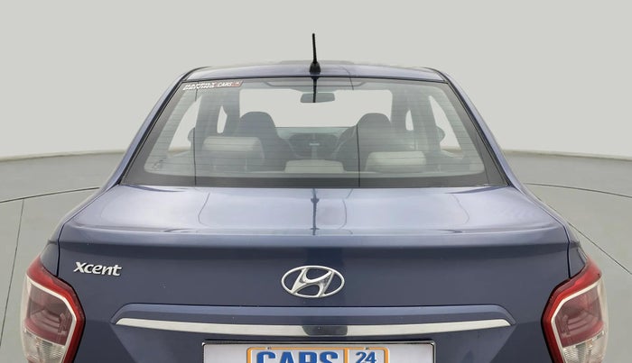 2015 Hyundai Xcent S 1.2, Petrol, Manual, 76,402 km, Rear Windshield