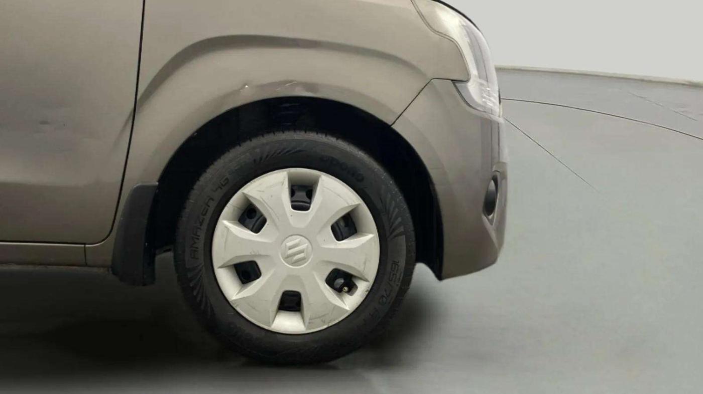2019 Maruti New Wagon-R ZXI 1.2 AMT, Petrol, Automatic, 65,367 km, Right Front Wheel
