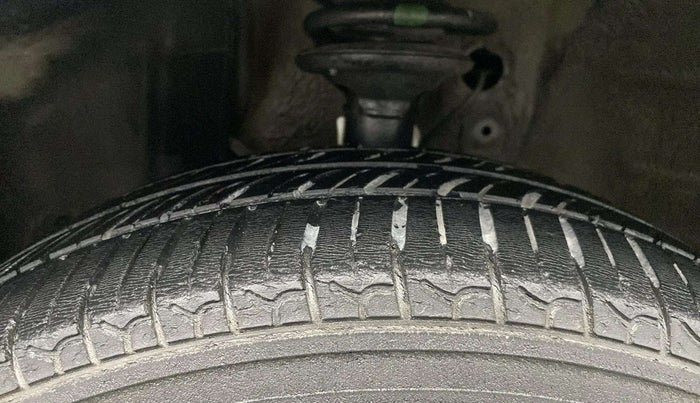 2019 Maruti New Wagon-R ZXI 1.2 AMT, Petrol, Automatic, 65,337 km, Right Front Tyre Tread