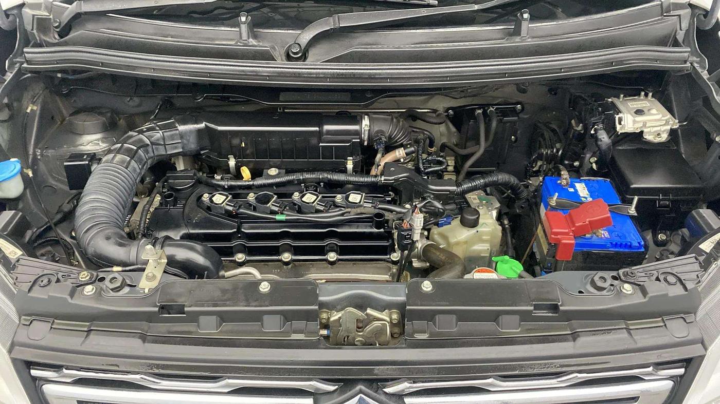 2019 Maruti New Wagon-R ZXI 1.2 AMT, Petrol, Automatic, 65,367 km, Engine View