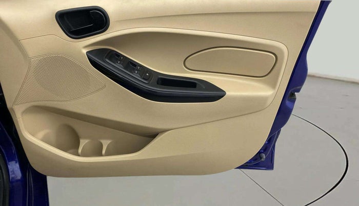 2019 Ford Figo Aspire TITANIUM 1.5 PETROL AT, Petrol, Automatic, 16,024 km, Driver Side Door Panels Control