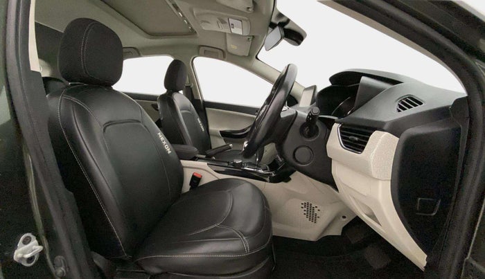 2021 Tata NEXON XZA PLUS SUNROOF DIESEL, Diesel, Automatic, 46,507 km, Right Side Front Door Cabin