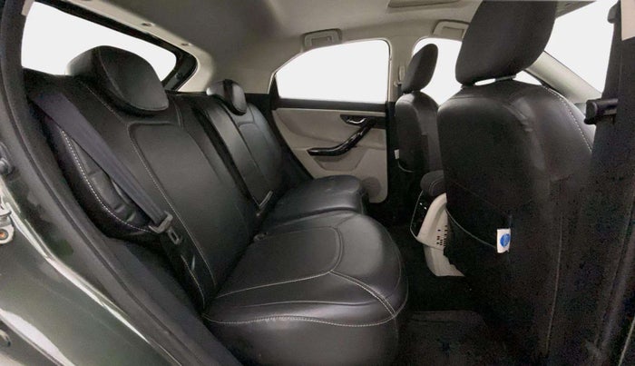 2021 Tata NEXON XZA PLUS SUNROOF DIESEL, Diesel, Automatic, 46,507 km, Right Side Rear Door Cabin
