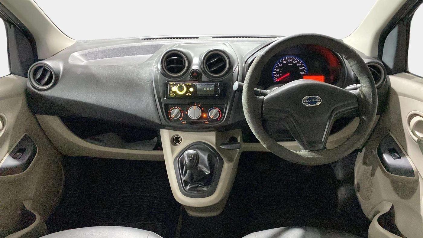 2016 Datsun Go Plus T, Petrol, Manual, 35,115 km, Dashboard