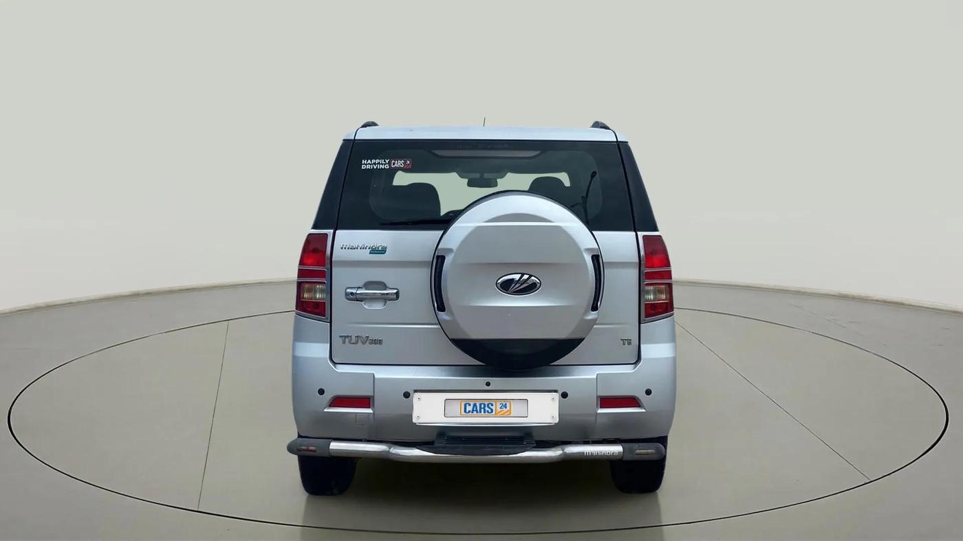 2017 Mahindra TUV300 T8, Diesel, Manual, 93,877 km, Back/Rear