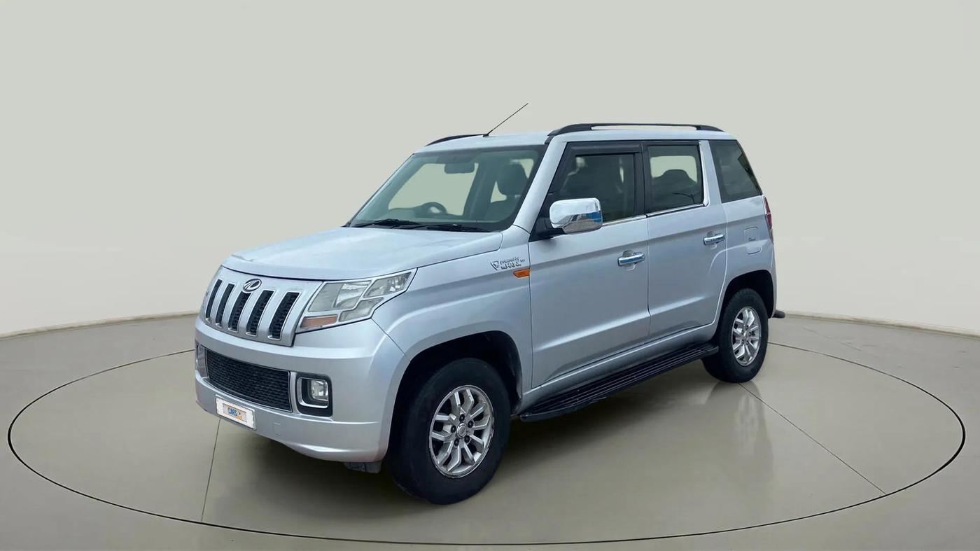 2017 Mahindra TUV300 T8, Diesel, Manual, 93,877 km, Left Front Diagonal