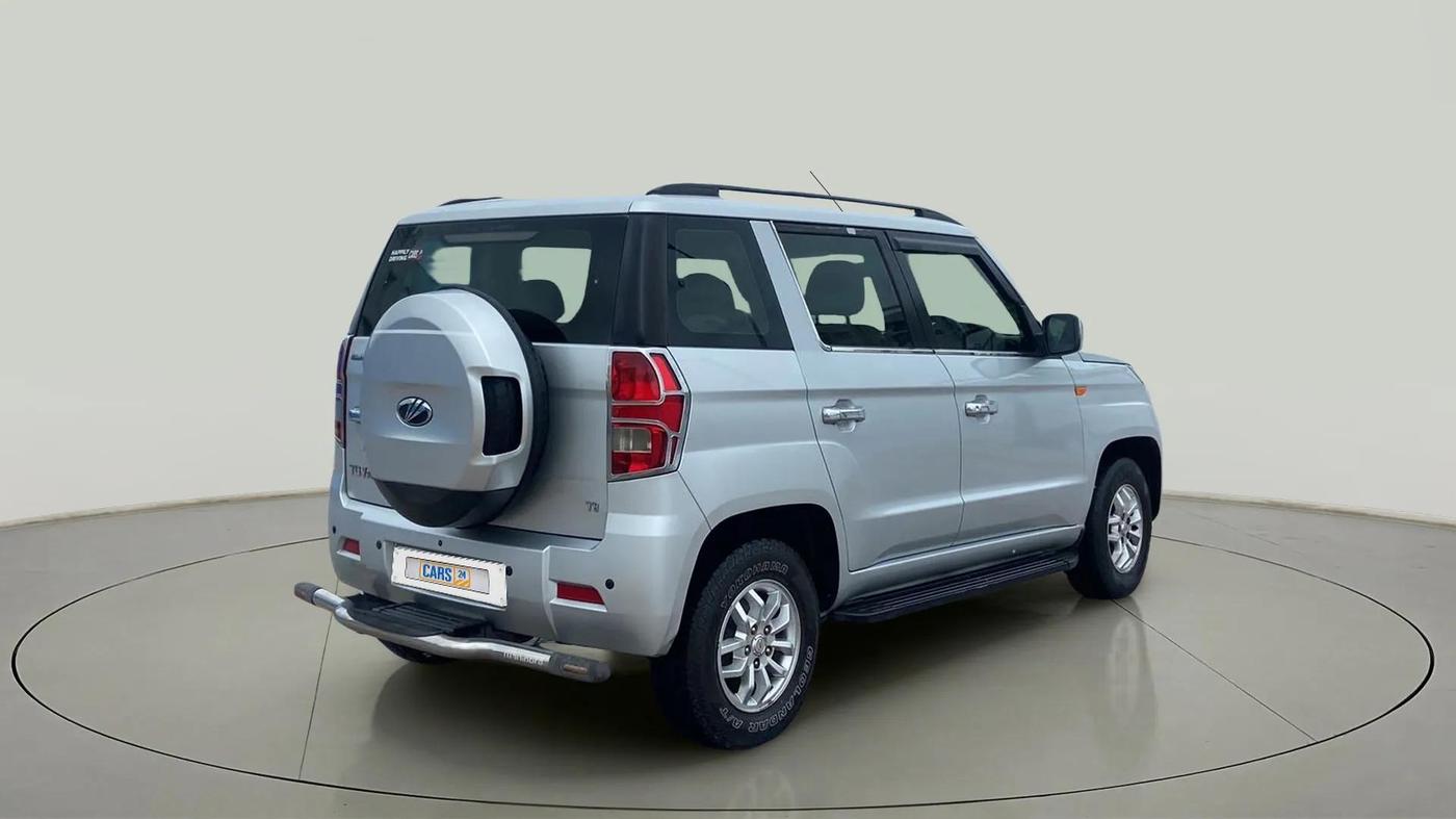 2017 Mahindra TUV300 T8, Diesel, Manual, 93,877 km, Right Back Diagonal