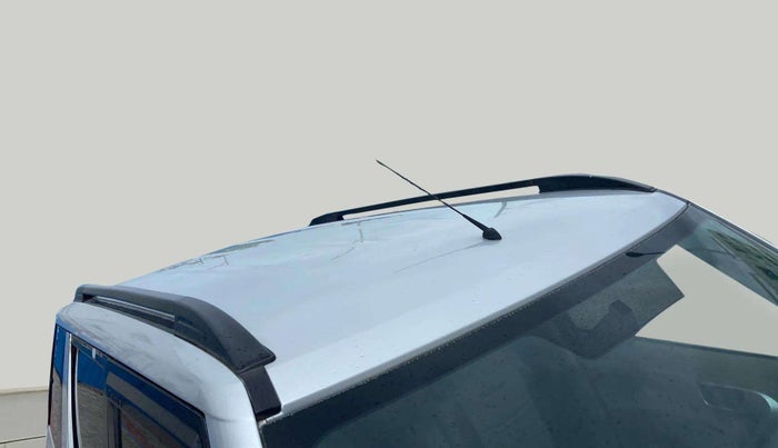 2017 Mahindra TUV300 T8, Diesel, Manual, 93,849 km, Roof