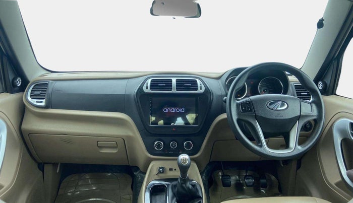 2017 Mahindra TUV300 T8, Diesel, Manual, 93,849 km, Dashboard