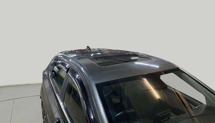 2023 Tata ALTROZ XZ + SUNROOF, Petrol, Manual, 27,158 km, Roof