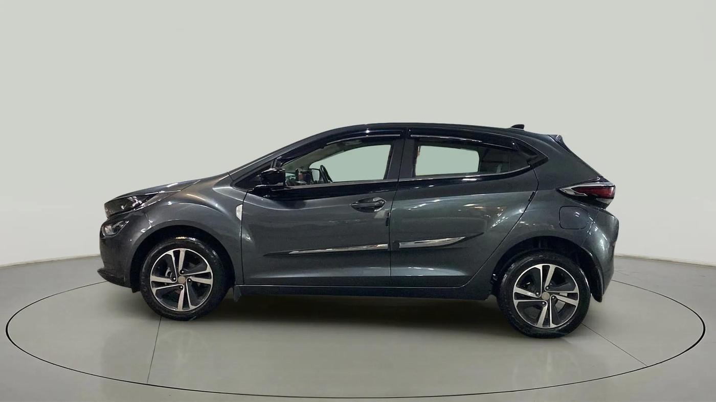 2023 Tata ALTROZ XZ + SUNROOF, Petrol, Manual, 27,254 km, Left Side
