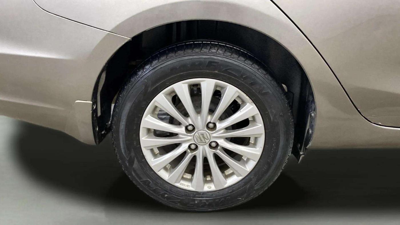 2020 Maruti Ciaz DELTA 1.5 SHVS MT PETROL, Petrol, Manual, 44,318 km, Right Rear Wheel