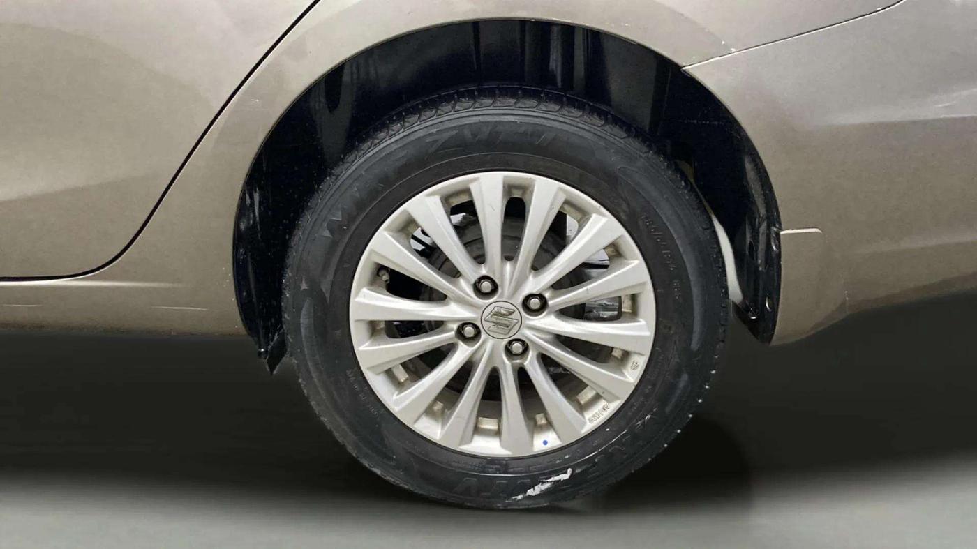 2020 Maruti Ciaz DELTA 1.5 SHVS MT PETROL, Petrol, Manual, 44,318 km, Left Rear Wheel