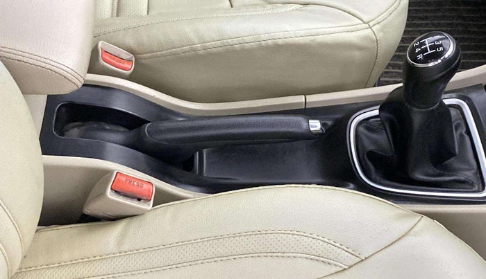 2020 Maruti Ciaz DELTA 1.5 SHVS MT PETROL, Petrol, Manual, 44,318 km, Gear Lever