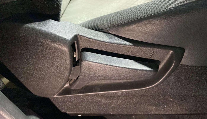 2023 Maruti Alto K10 VXI, Petrol, Manual, 11,436 km, Driver Side Adjustment Panel