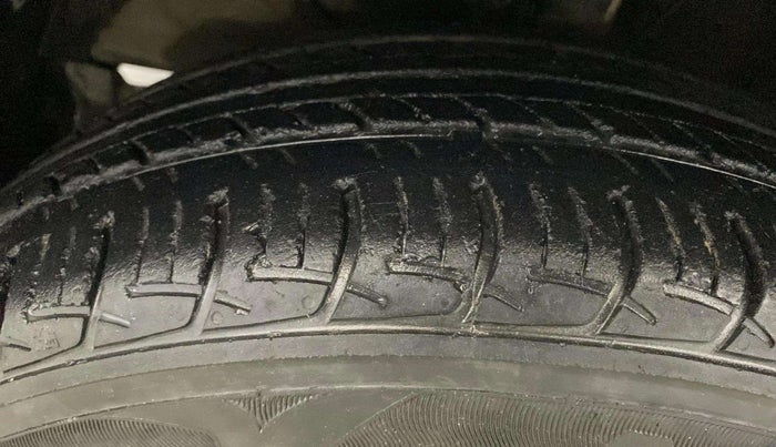 2019 Maruti Baleno DELTA DIESEL 1.3, Diesel, Manual, 33,387 km, Left Front Tyre Tread