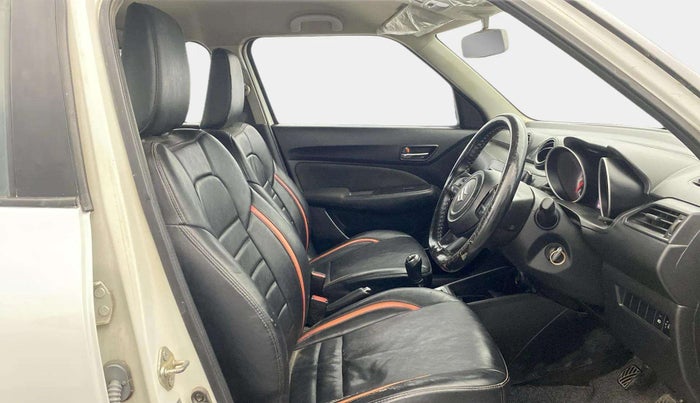 2018 Maruti Swift VDI, Diesel, Manual, 1,12,976 km, Right Side Front Door Cabin