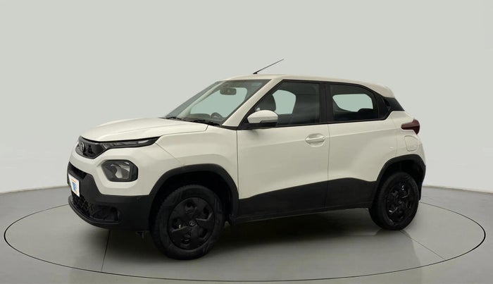 2023 Tata PUNCH ADVENTURE MT, Petrol, Manual, 26,154 km, Left Front Diagonal