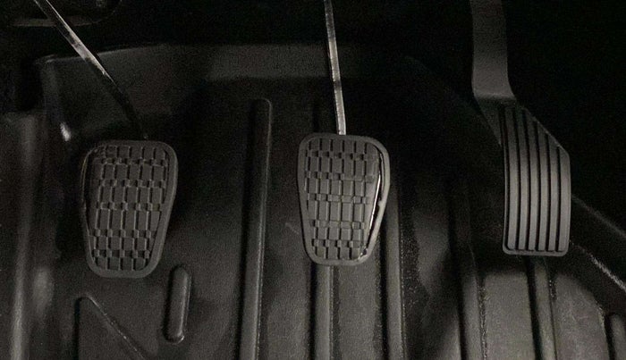 2023 Tata PUNCH ADVENTURE MT, Petrol, Manual, 26,154 km, Pedals