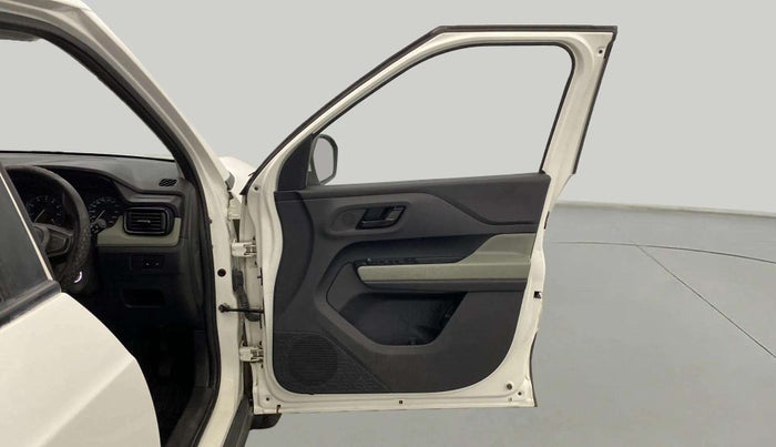 2023 Tata PUNCH ADVENTURE MT, Petrol, Manual, 26,154 km, RHS Front Door