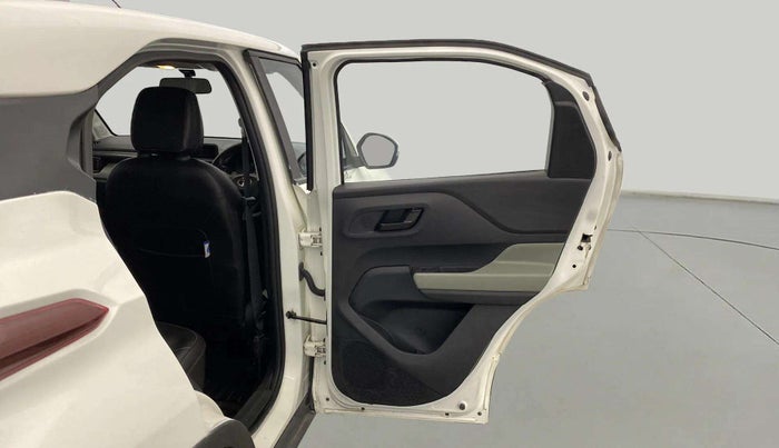 2023 Tata PUNCH ADVENTURE MT, Petrol, Manual, 26,154 km, RHS Rear Door