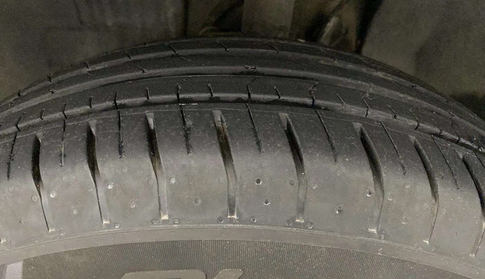 2023 Tata PUNCH ADVENTURE MT, Petrol, Manual, 26,154 km, Left Front Tyre Tread