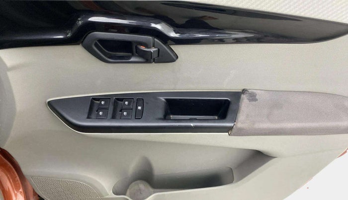 2016 Mahindra Kuv100 K8 D 6 STR, Diesel, Manual, 63,531 km, Driver Side Door Panels Control